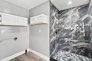 33 Prescott St, Nashua, NH 03064 - Photo 26
