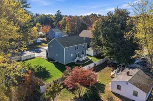 38 Bell St, Nashua, NH 03064 - Photo 8