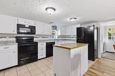 19  Perkins Avenue, Farmington, NH 03835 - Photo 4