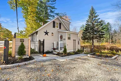 313 Washington Street, Barrington, NH 03825 - Photo 1