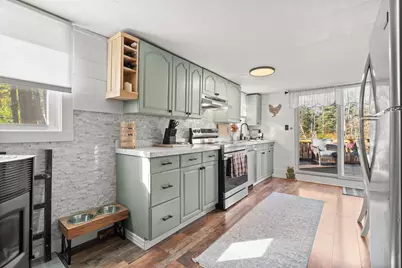 313 Washington Street, Barrington, NH 03825 - Photo 6