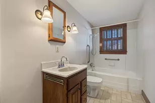 68 Burke St, Nashua, NH 03060 - Photo 28