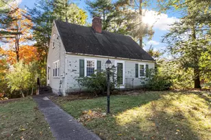 34 Charlotte Ave, Nashua, NH 03064 - Photo 1