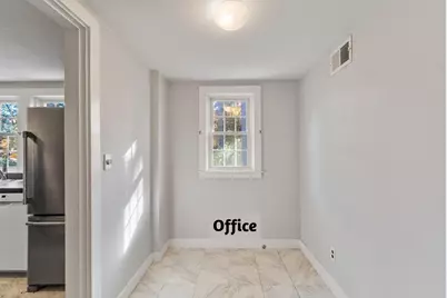 34 Charlotte Avenue, Nashua, NH 03064 - Photo 8