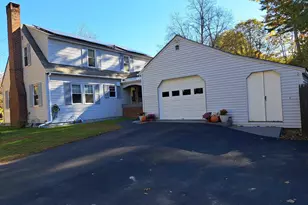 20 Bay St, Claremont, NH 03743 - Photo 2