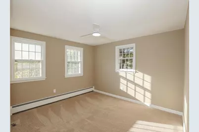 10 Chaucer Road, Nashua, NH 03062 - Photo 32