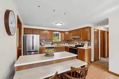 350 Titus Avenue, Manchester, NH 03103 - Photo 10