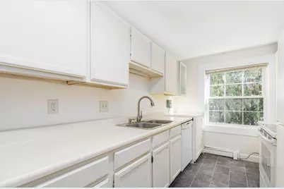 673 South Street #1, Portsmouth, NH 03820 - Photo 4
