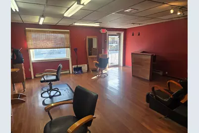 568 Union Street, Manchester, NH 03103 - Photo 2