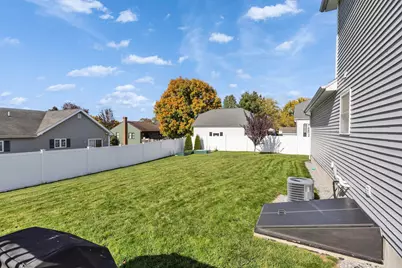 84 Maryland Avenue, Manchester, NH 03104 - Photo 6
