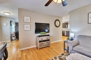 84 Maryland Ave, Manchester, NH 03104 - Photo 20