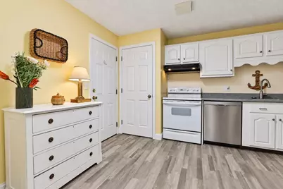 9 Northbrook Drive #903, Manchester, NH 03102 - Photo 4