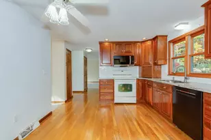 5 Jake Dr, Nashua, NH 03063 - Photo 16