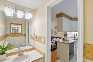 317 Fox Hollow Way, Manchester, NH 03104 - Photo 20