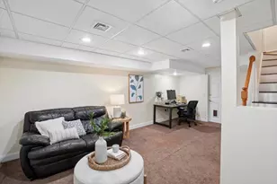 317 Fox Hollow Way, Manchester, NH 03104 - Photo 34
