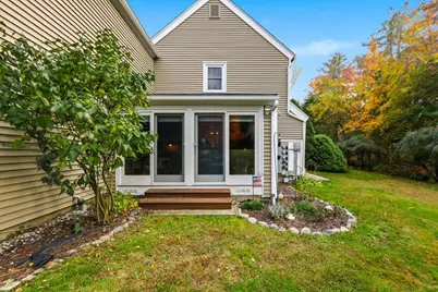 11 Winding Pond Road, Londonderry, NH 03053 - Photo 32