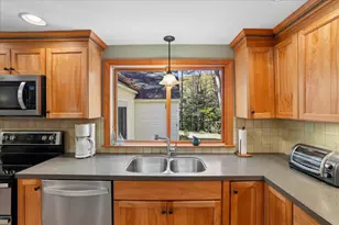 447 Windmill Hill Rd, Dublin, NH 03444 - Photo 10