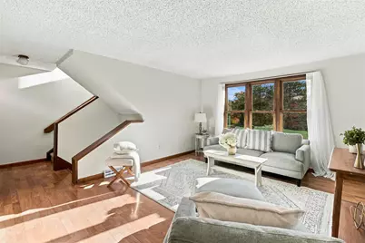 19 Gloucester Lane, Nashua, NH 03063 - Photo 6