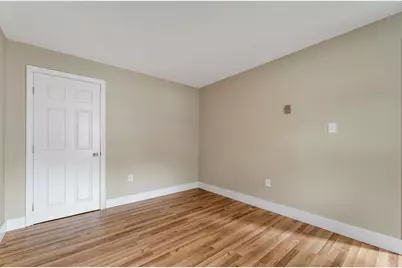 4 Wolfeboro Common, Wolfeboro, NH 03894 - Photo 16