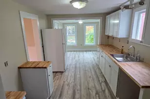 35 River St, Windsor, VT 05089 - Photo 2