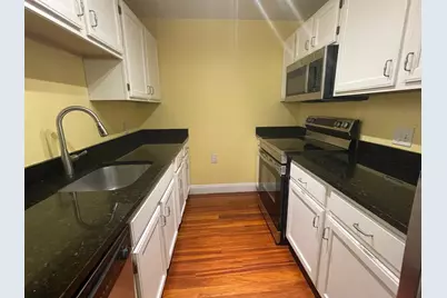 40 Eastern Avenue #304, Manchester, NH 03104 - Photo 16