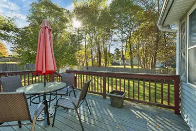 1121 Cilley Road, Manchester, NH 03103 - Photo 8