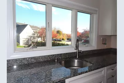 9 Skyview Circle, Keene, NH 03431 - Photo 4