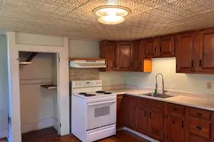 17 Pleasant St, Marlborough, NH 03455 - Photo 30