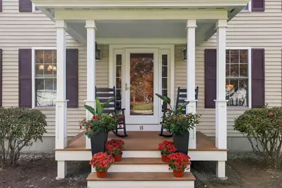 15 Beacon Hill Road, Hooksett, NH 03106 - Photo 4
