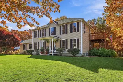15 Beacon Hill Road, Hooksett, NH 03106 - Photo 2