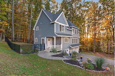 45 Hemlock Way, Portsmouth, NH 03801 - Photo 1