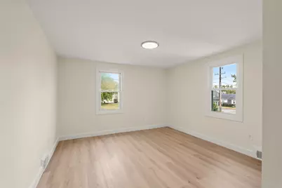 8 Blue Hill Avenue, Nashua, NH 03064 - Photo 22