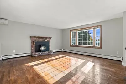 3 Martha Drive, Derry, NH 03038 - Photo 6