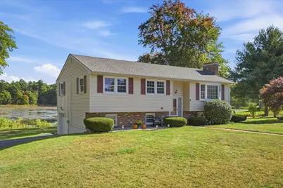 3 Martha Drive, Derry, NH 03038 - Photo 4