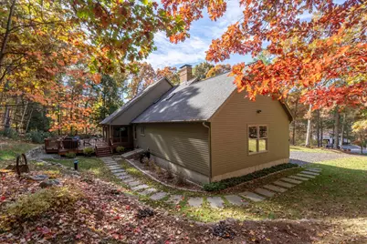 27 Grey Rock Road, Bedford, NH 03110 - Photo 4
