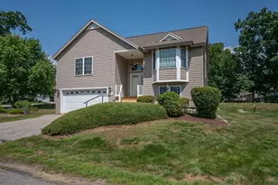 6 Country Ln, East Kingston, NH 03827 - Photo 1