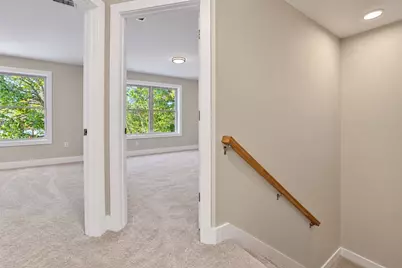 16 Manchester Street, Nashua, NH 03064 - Photo 34