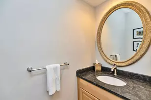 60 Old Stage Rd, Litchfield, NH 03052 - Photo 20