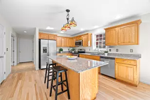 9 Grand Hill Rd, Mont Vernon, NH 03057 - Photo 6