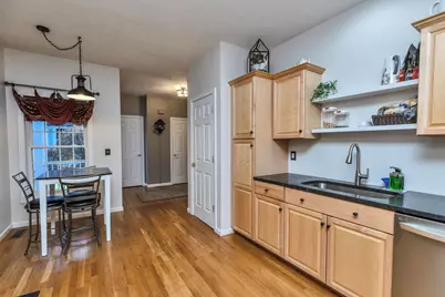 60 Old Stage Road #57, Litchfield, NH 03052 - Photo 6