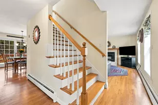 41 Diamond Dr, Danville, NH 03819 - Photo 4