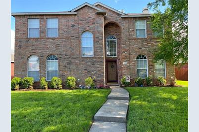 829 John Peter Way - Photo 1