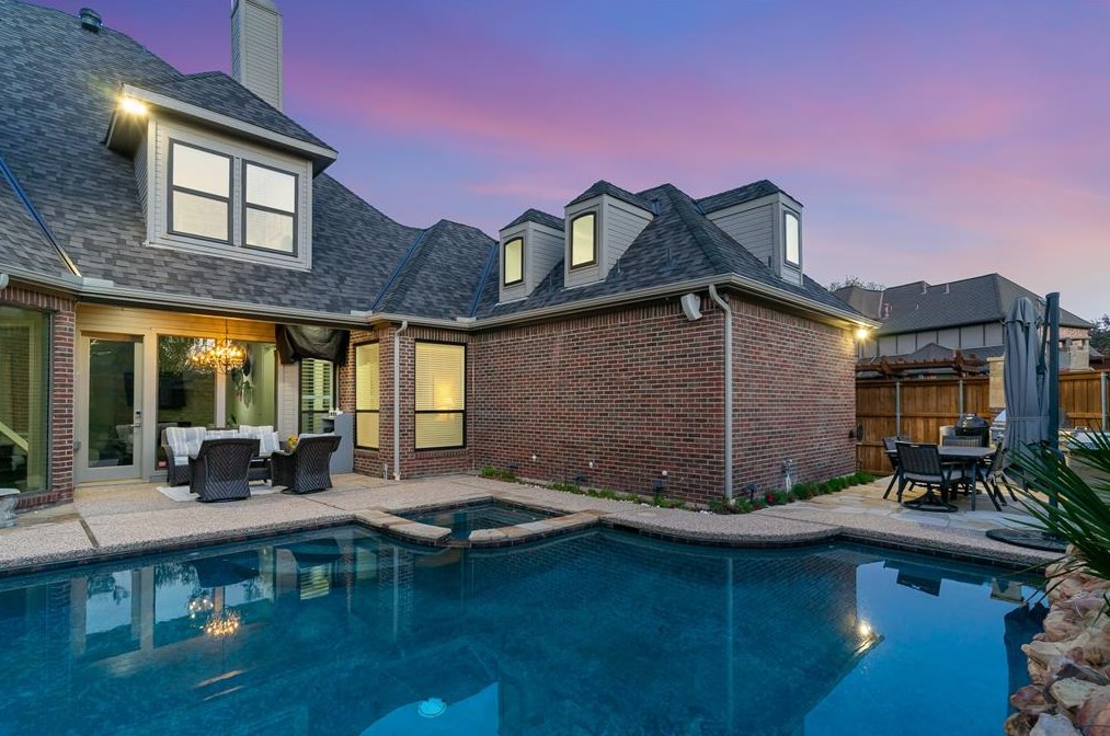 3401 Langley Cir, Plano, TX 75025-5329