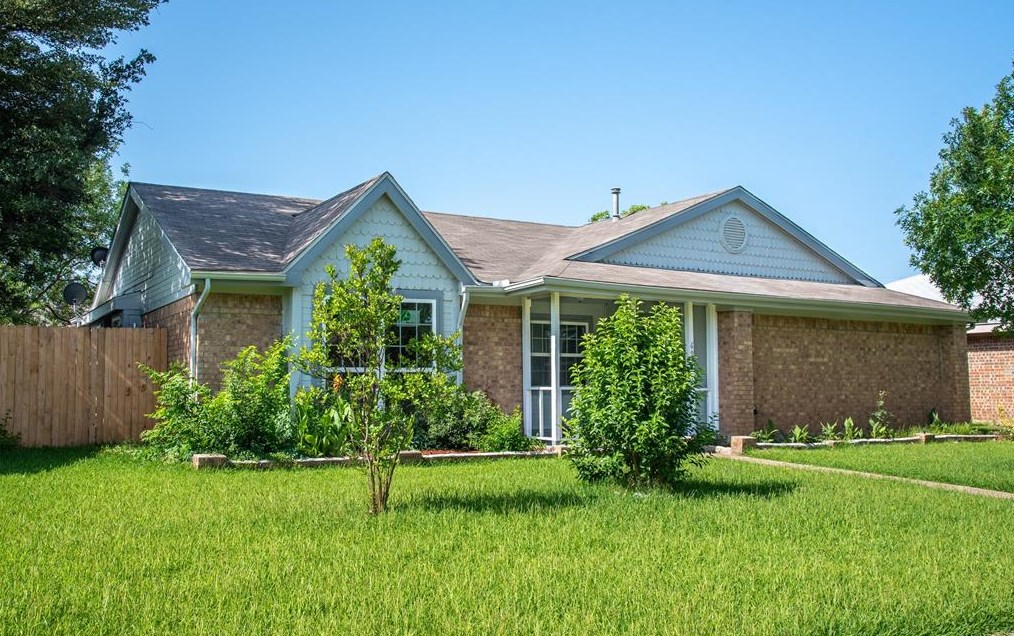 424 Quail Hollow Dr, Mesquite, TX 75150-4927