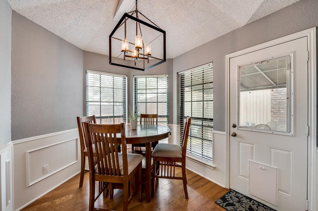 1928 Country Club Dr, Plano TX  75074-3633 exterior