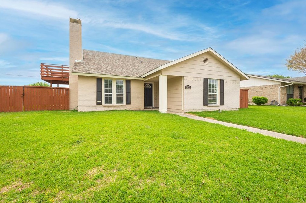 6036 Frontier Ln, Plano, TX 75023-4751
