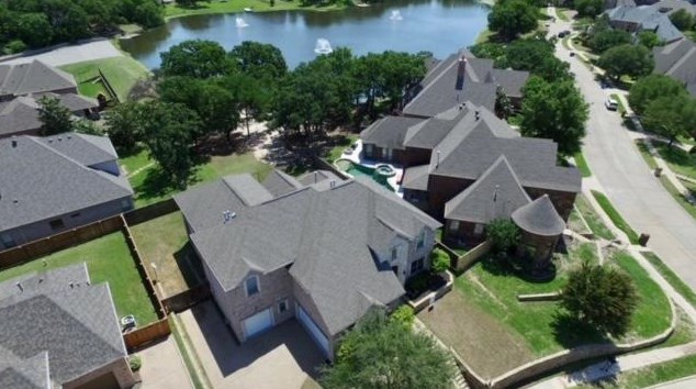 909 Canvasback Ct, Euless, TX 76039