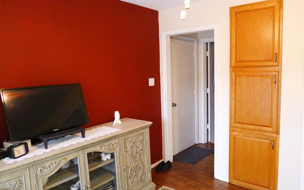 2245 Vly Ml, Carrollton TX 75006-1938 exterior