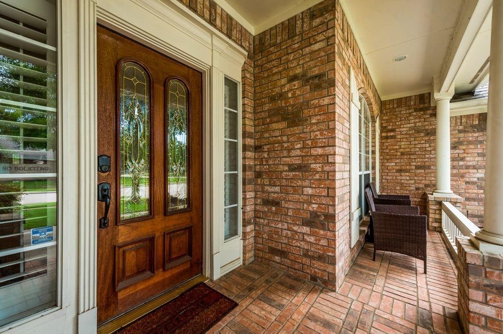 2904 Stanford Dr, Lewisville, TX 75022