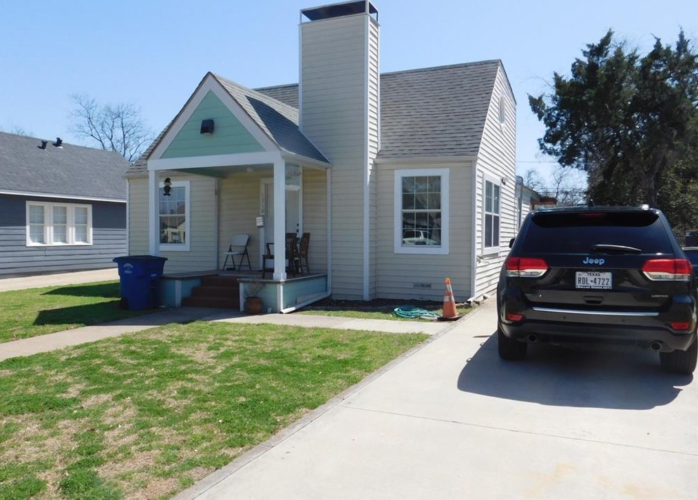 1218 Wilbur St, Dallas TX 75224-1613 exterior